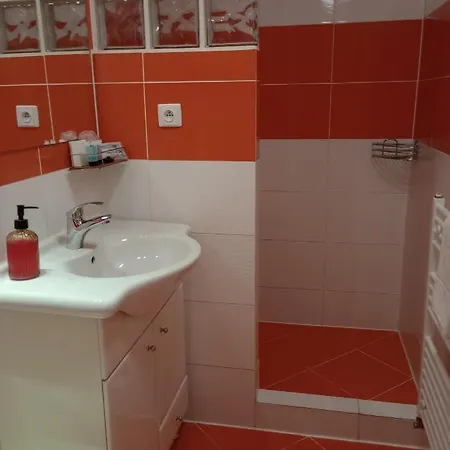 Adameva Apartment