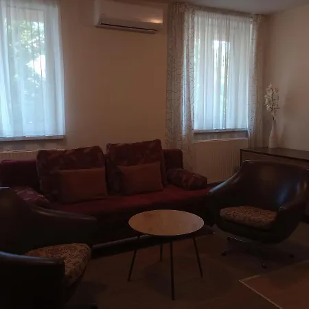 Apartment Adameva *